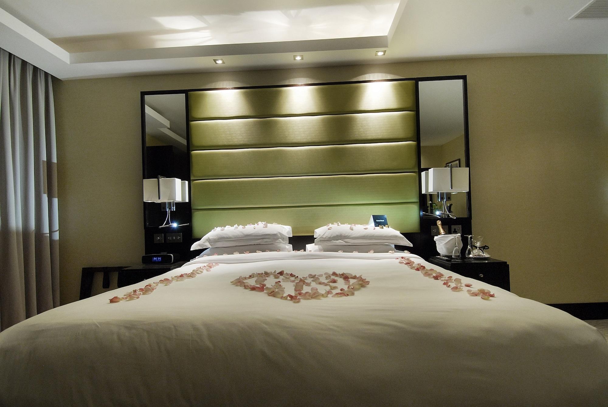 더 몽칼름 앳 브루어리 런던 시티 외부 사진 A bedroom at the hotel