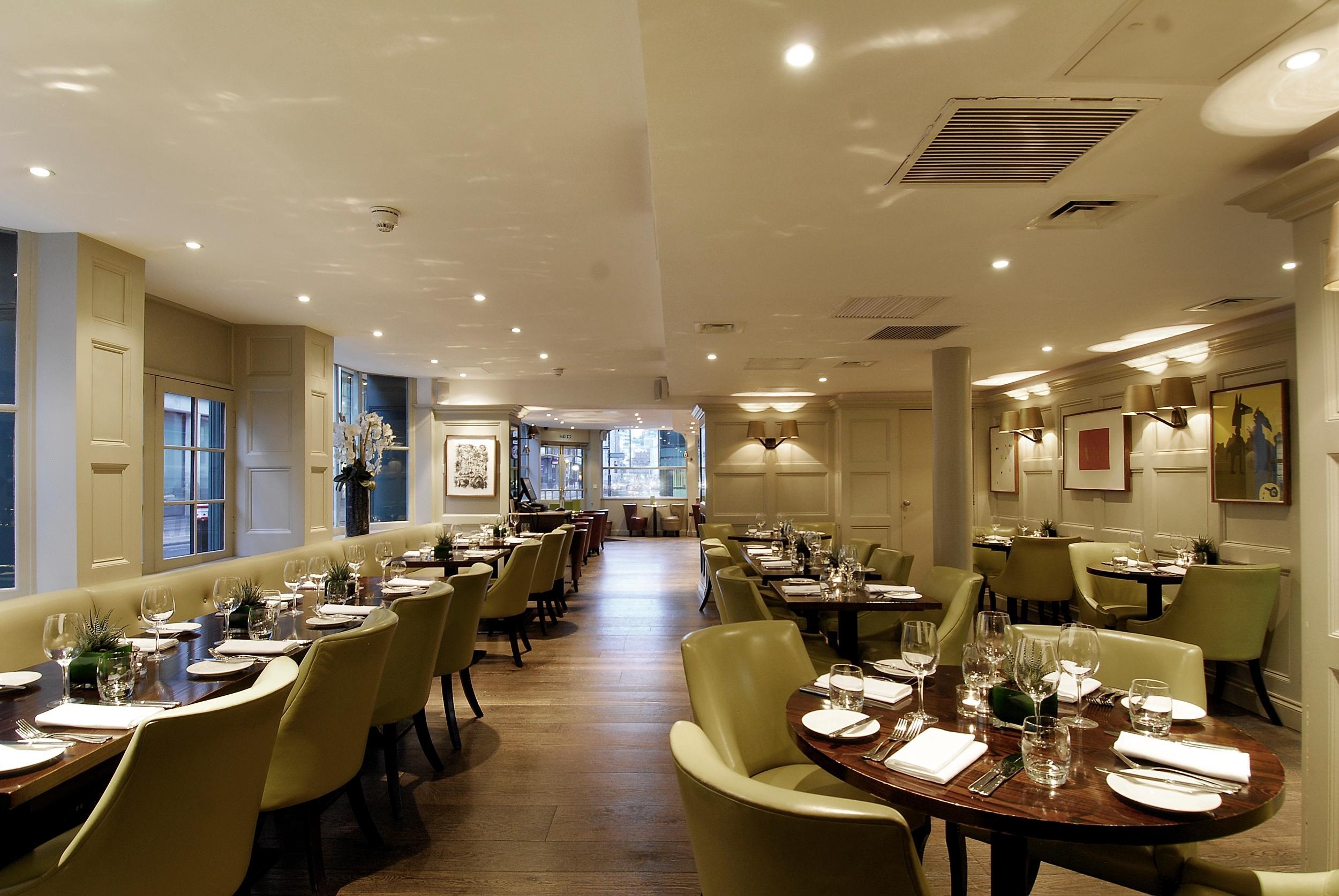 더 몽칼름 앳 브루어리 런던 시티 외부 사진 Interior of the restaurant