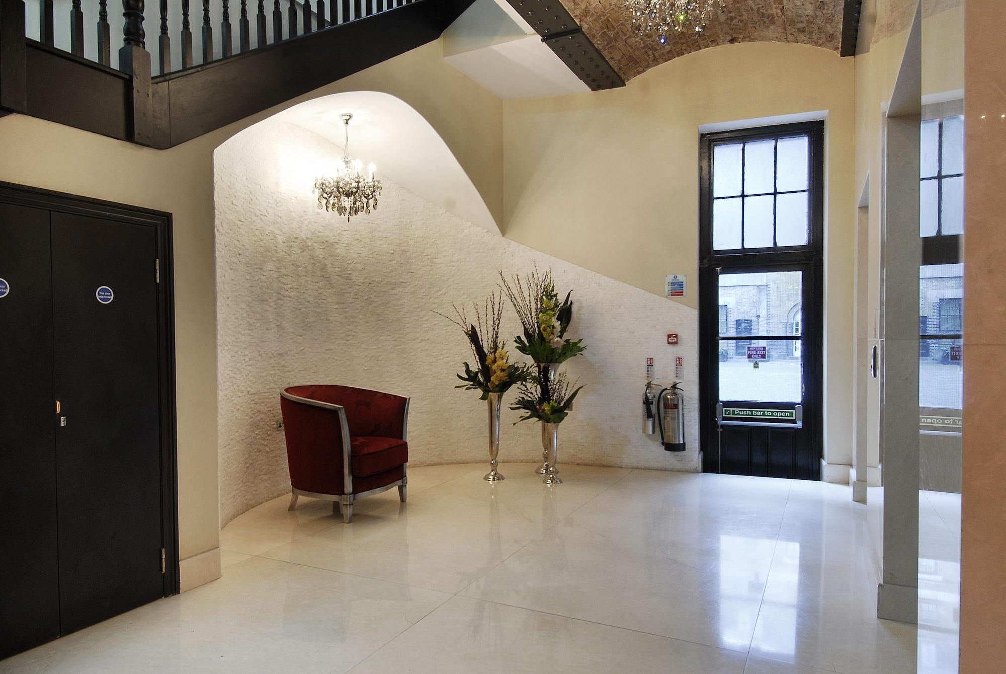 더 몽칼름 앳 브루어리 런던 시티 외부 사진 Entrance Hall