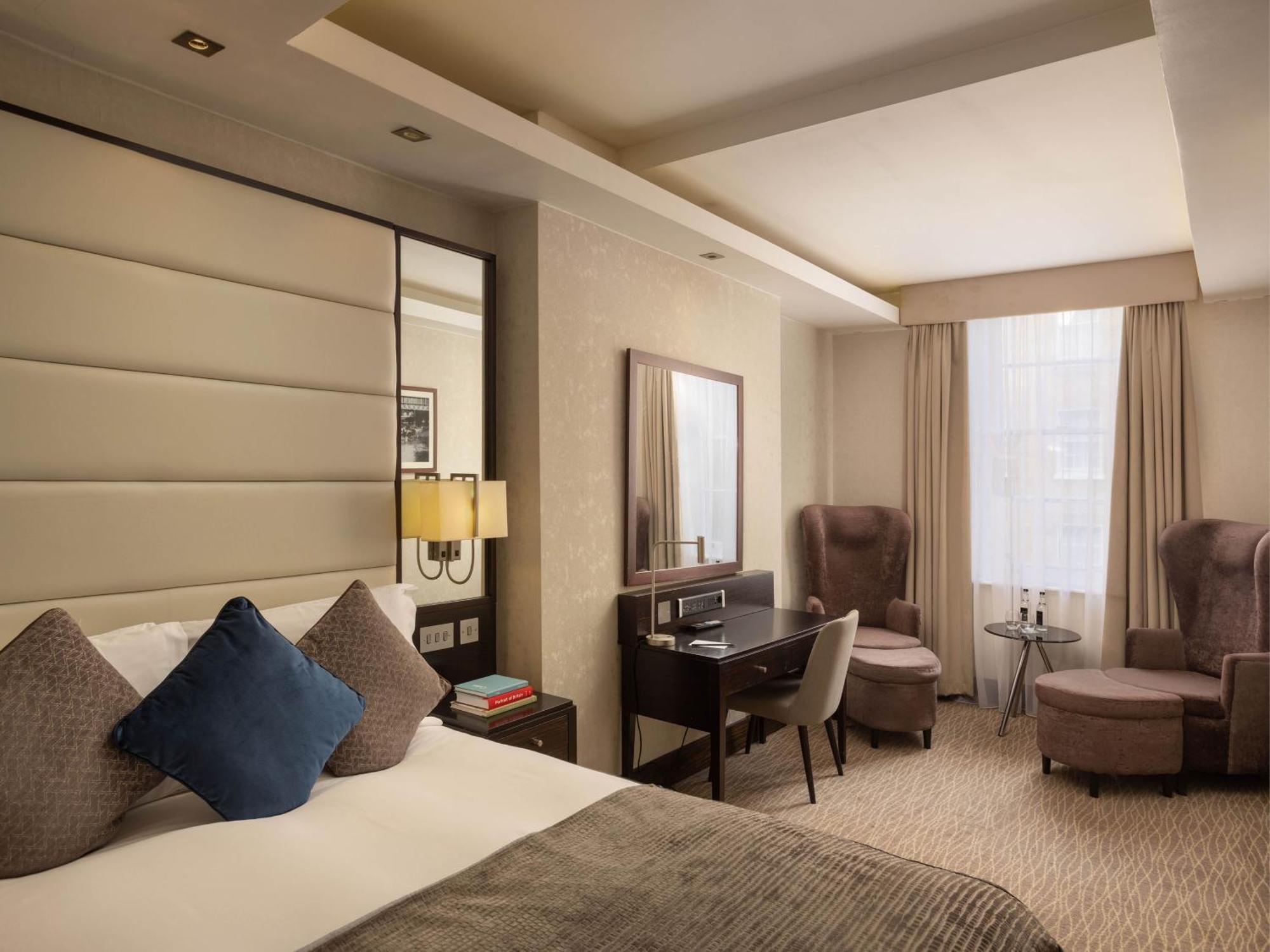 더 몽칼름 앳 브루어리 런던 시티 외부 사진 A bedroom at the hotel